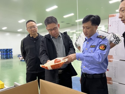 守护“舌尖安全” 资溪县市场监管局开展食品生产安全检查